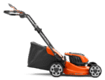 Rasaerba Husqvarna LC 137i completa di Batteria Bli20 + Caricabatteria QC80 - immagine 3